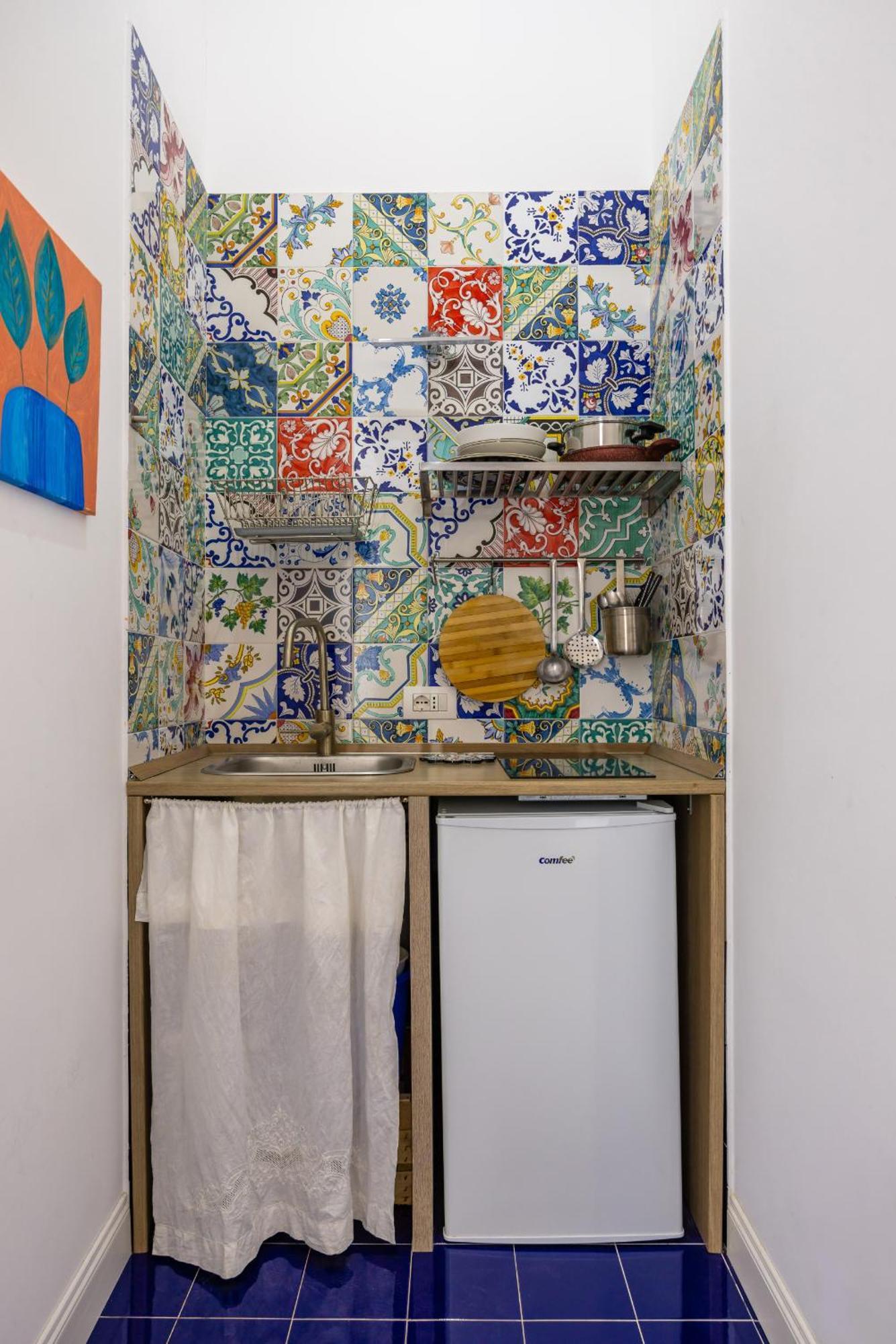 Piazza Miraglia - Apartment By Wonderful Italy Naples Extérieur photo