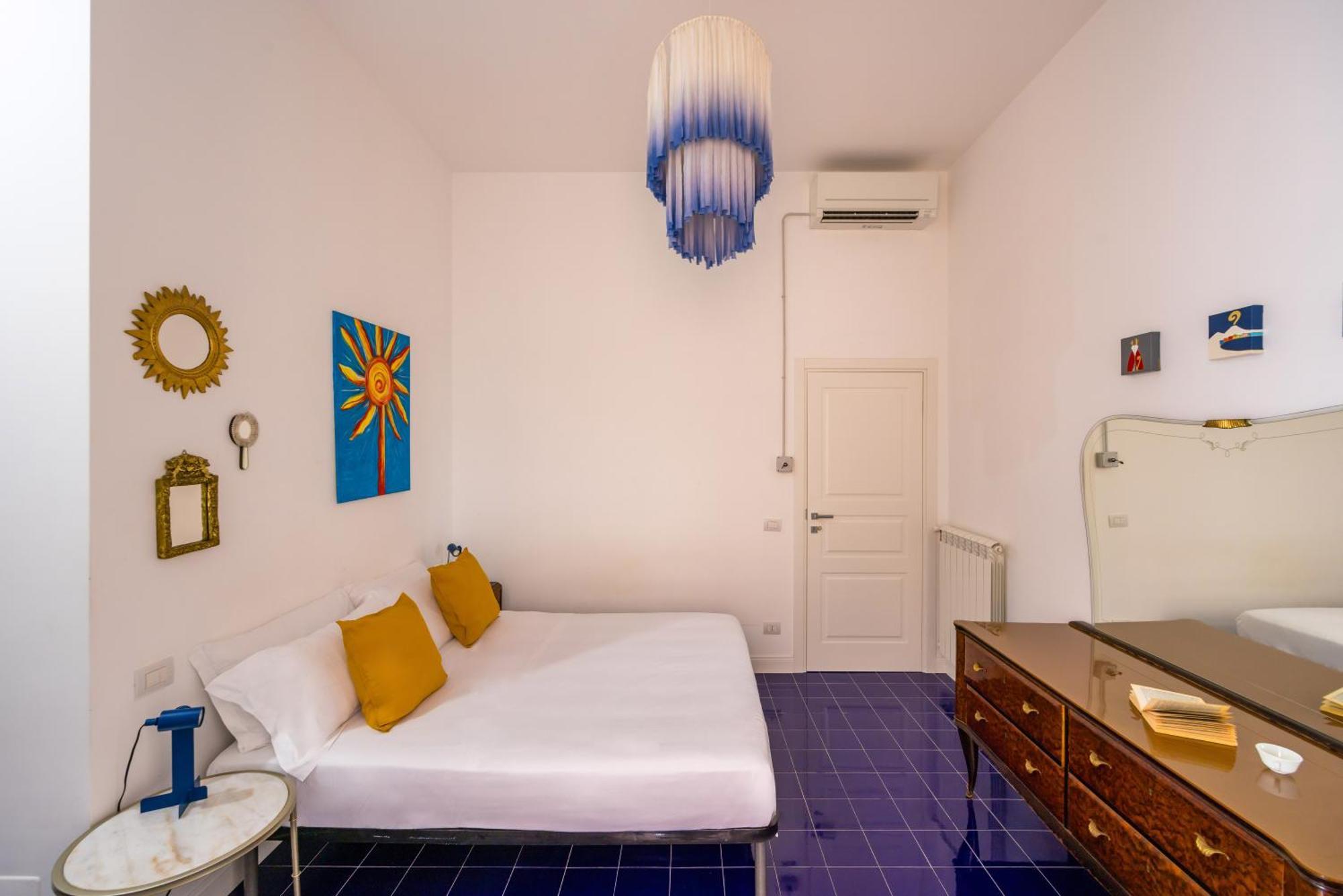 Piazza Miraglia - Apartment By Wonderful Italy Naples Extérieur photo